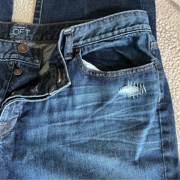 Loft Ann Taylor boyfriend button fly jeans lightly distressed Super nice! 34/18 - Picture 4 of 7